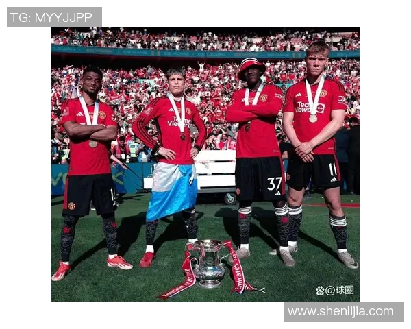 突发！欧联宣布将离队，球迷不舍告别